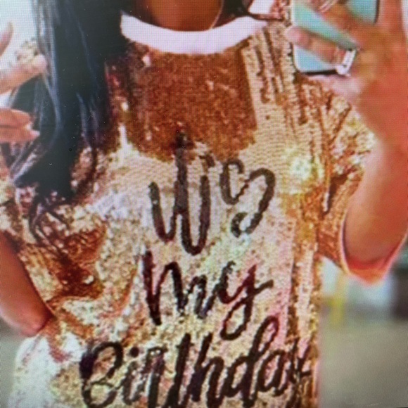 Gold Street Solid Sequins Patchwork O Neck Dress. - Picture 2 of 2